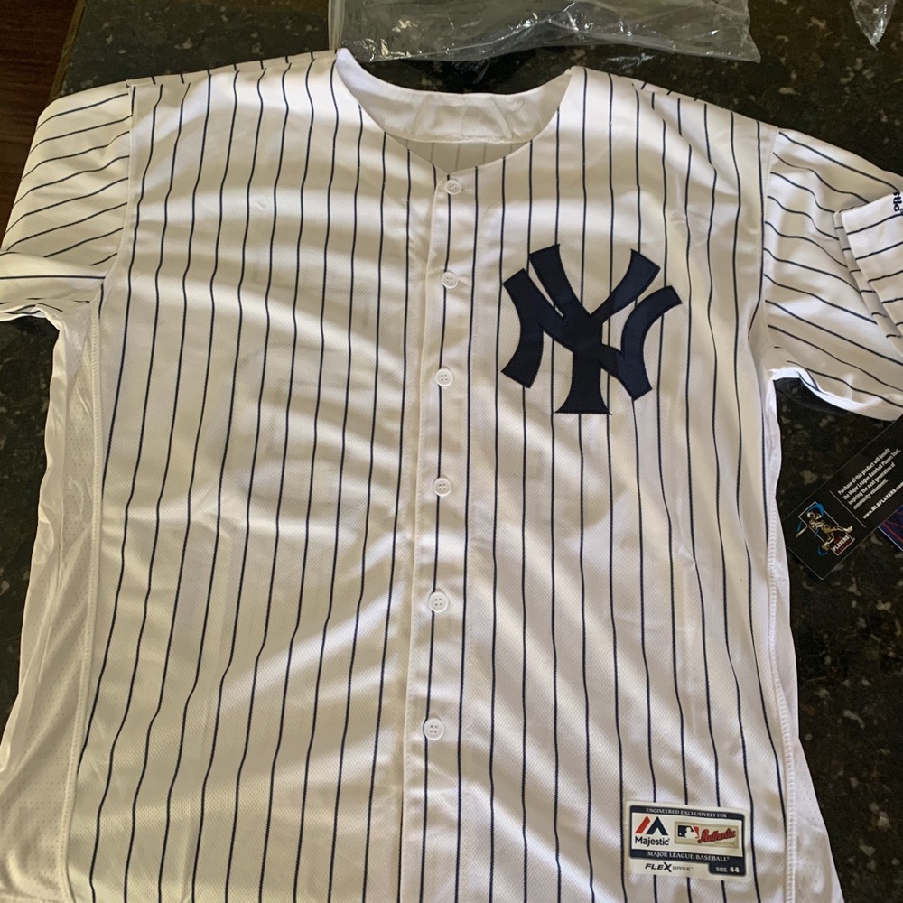 New Gleyber Torres Yankee Jersey